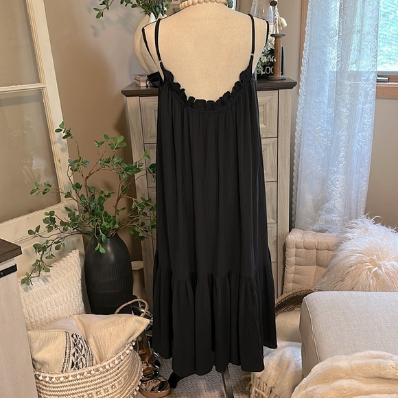 💵 J CREW Ruffle Beach Dress in Airy Gauze | Black - Picture 7 of 13